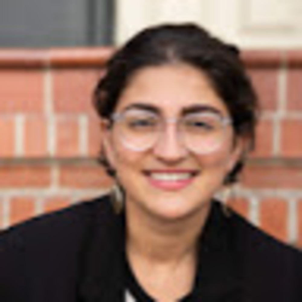 Meet your Posher, Rinad